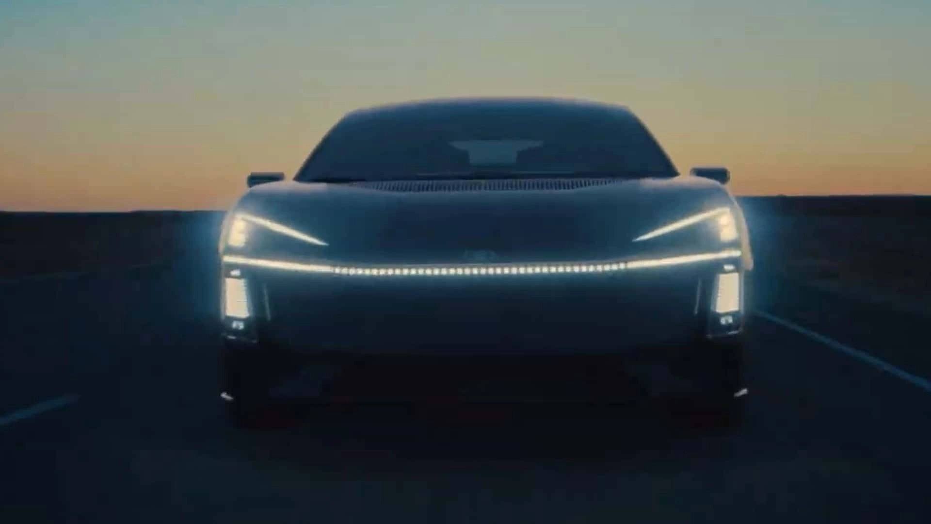 Toyota corolla concept teaser (1)